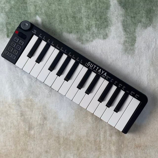 SUTTAYA Music Synthesizers: Black & White Plastic Electronic Keyboard
